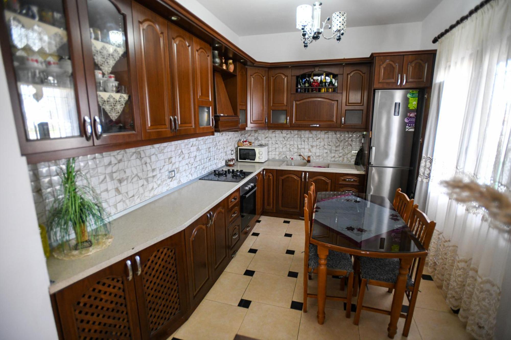 Villa Solitude Berat Exterior foto